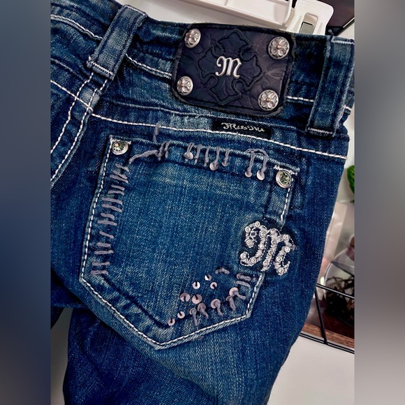 Buckle Miss Me / Vintage Denim / Boot Cut / Blue Jeans / 26 - Picture 3 of 10